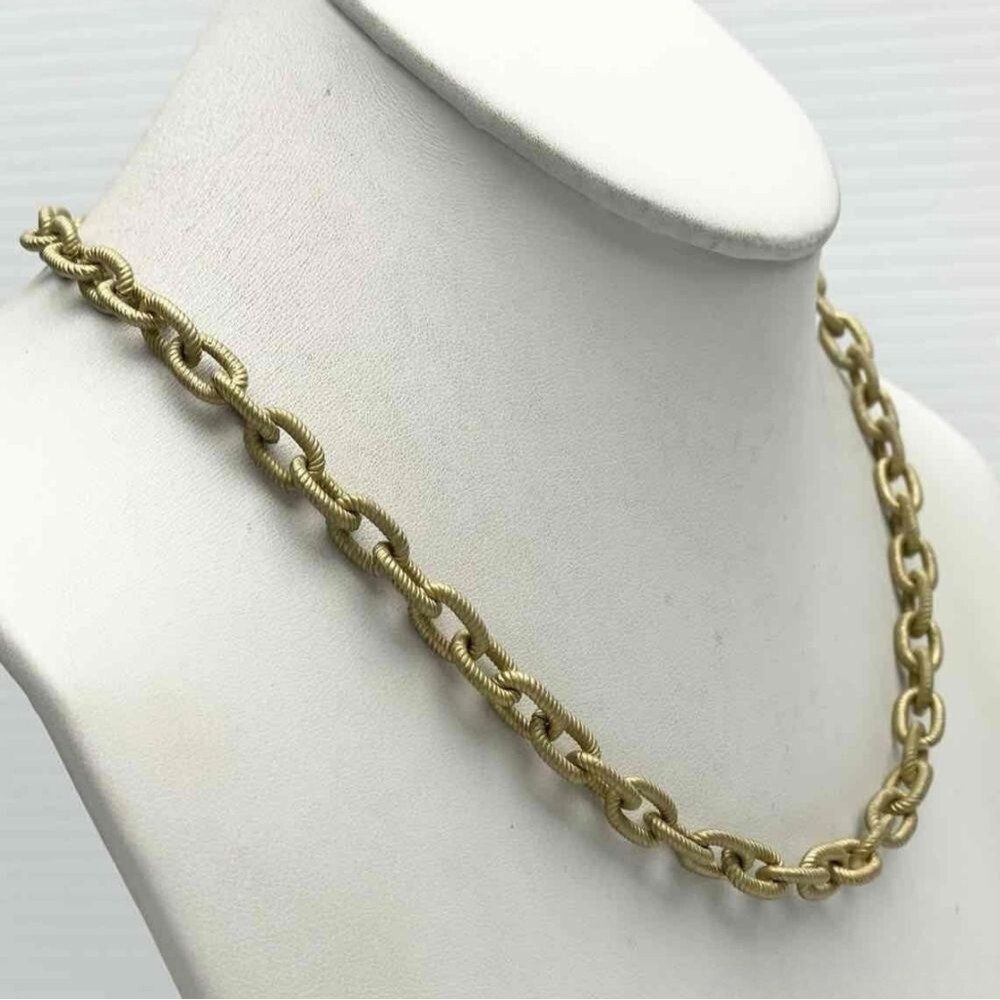 JAY STRONGWATER SWAROVSKI Crystal 18kt Gold toggle necklace